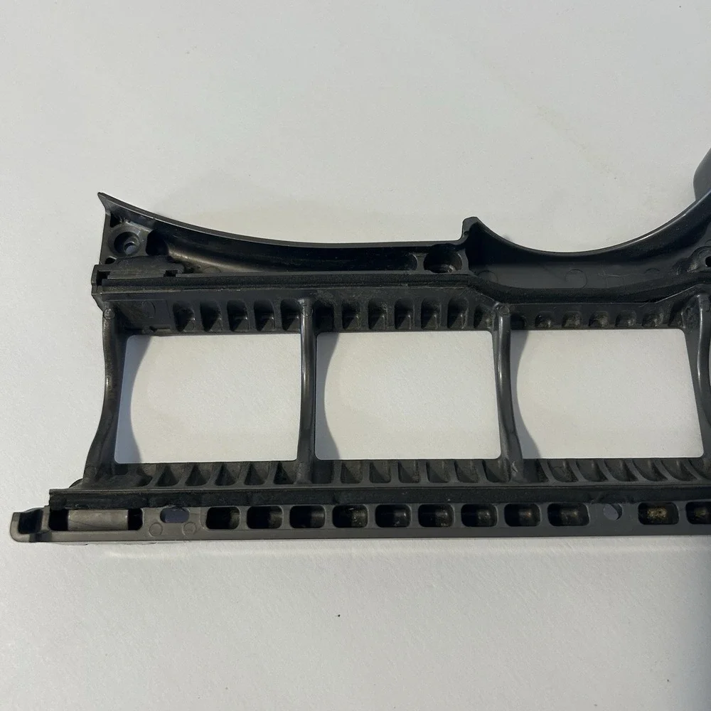 Dyson DC25 Vacuum Cleaner Head Base Plate Brush Bar Housing OEM 916184-01